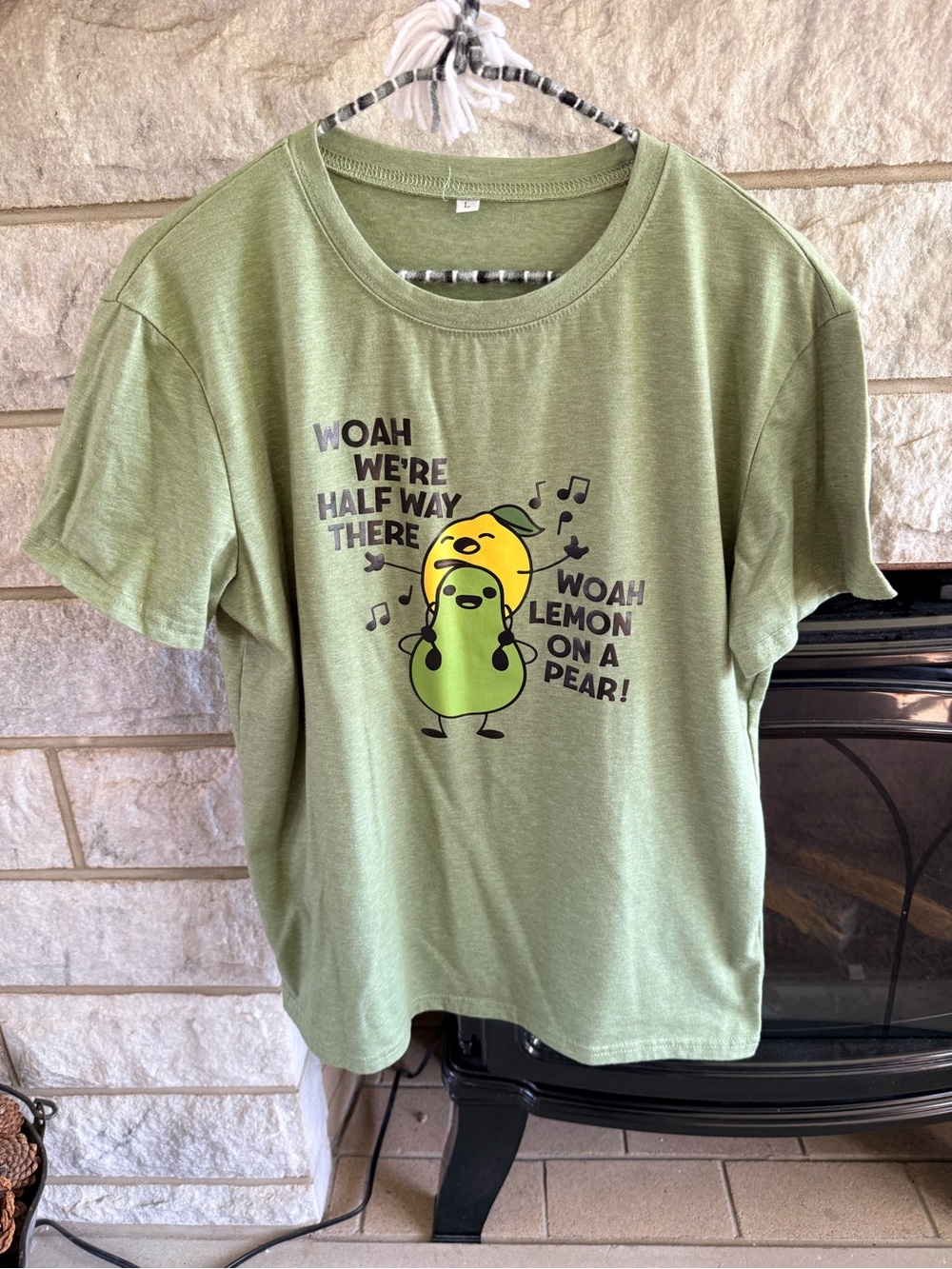 Women's Large Green Tee with Lemon-Pear Graphic